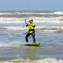 leer kitesurfen in Nederland