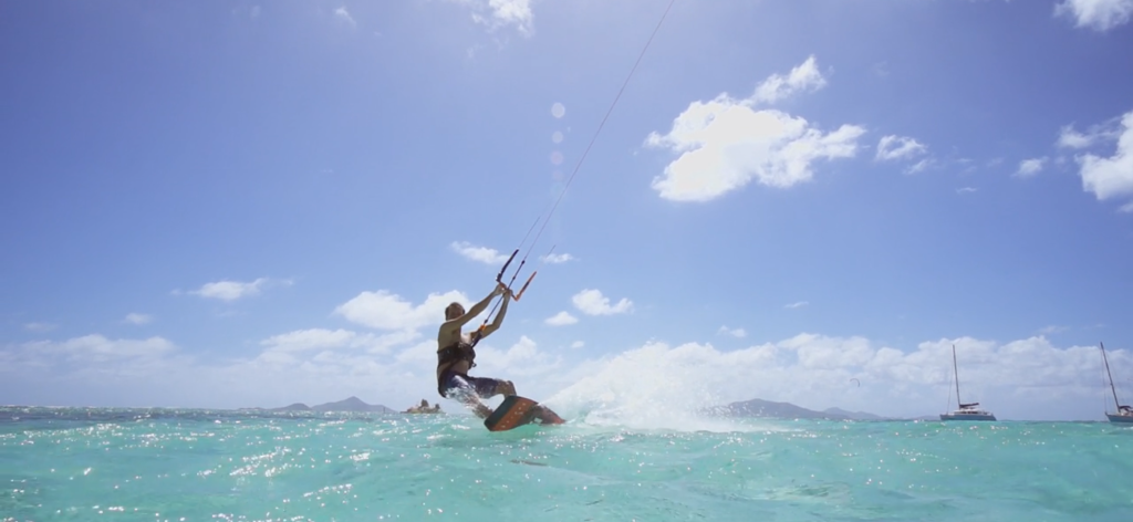 Freestyle kitesurf tricks